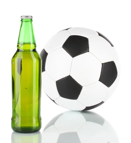 Bier i flaska med boll — Stockfoto