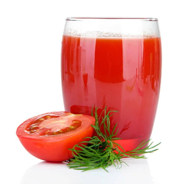 Tomatensaft im Glas, isoliert auf weiß — Stockfoto