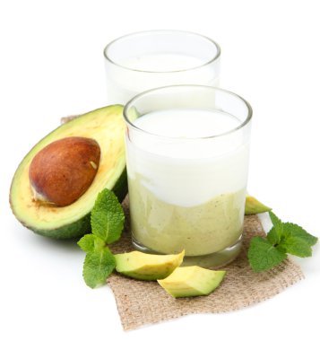 taze avokado güler yüzlü beyaz izole