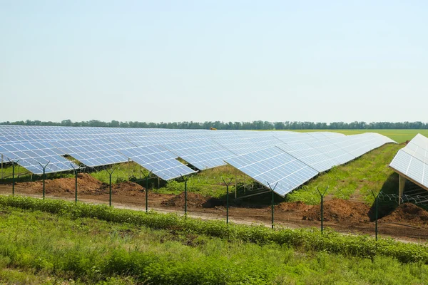 Paneles solares, exterior — Foto de Stock