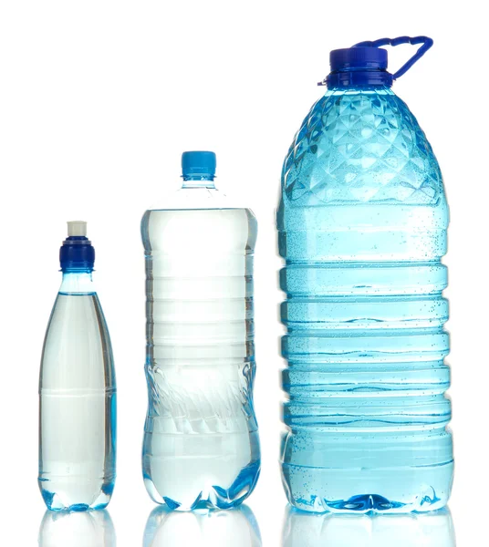 Különböző vizes palackok elszigetelt fehér — Stock Fotó