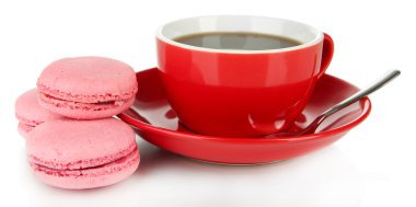 kahve ve üzerinde beyaz izole macaroons