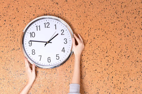 Clock on wall background — Stock Photo, Image