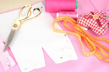 dikiş araçlarını moda tasarımı