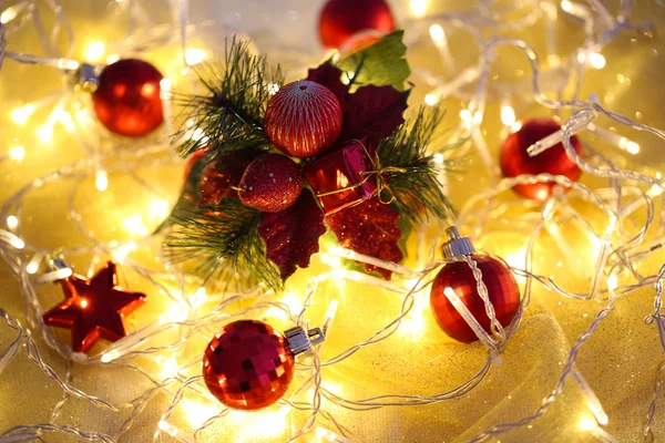 Christmas ornaments and garland close-up — Stock Photo, Image