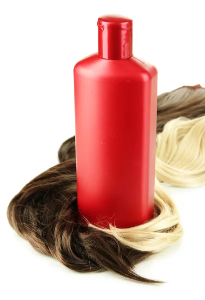 Capelli ricci biondi e castani con shampoo isolato su bianco — Foto Stock