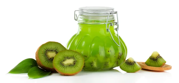 Gustosa marmellata di kiwi isolata su bianco — Foto Stock