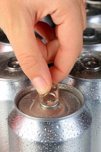 Top of open wet beer can close up — Stock Photo, Image