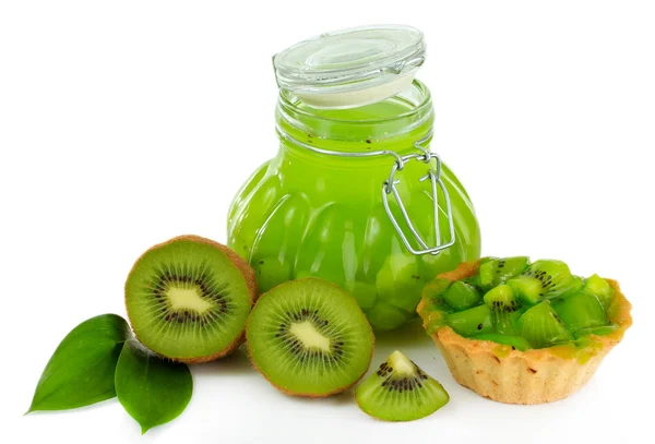 Smakelijke kiwi jam geïsoleerd op wit — Stockfoto