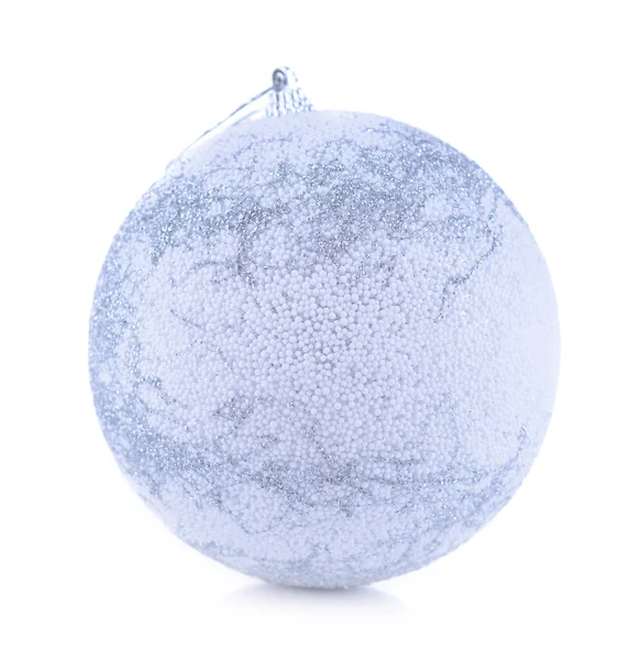 Bola de Navidad, aislada en blanco — Foto de Stock