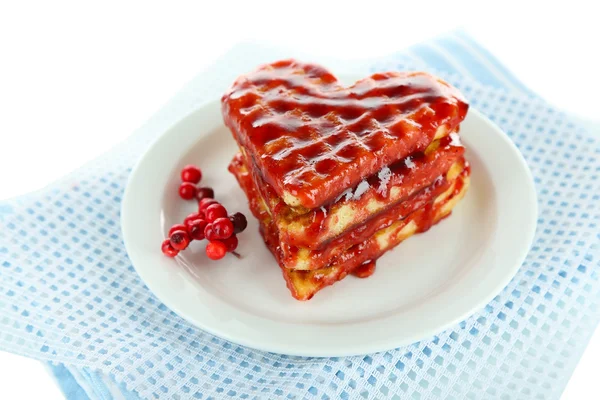 Zoete België wafels met jam, geïsoleerd op wit — Stockfoto