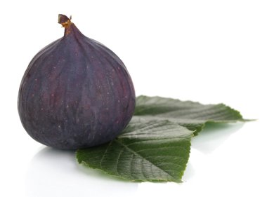 Olgun incir üzerinde beyaz izole