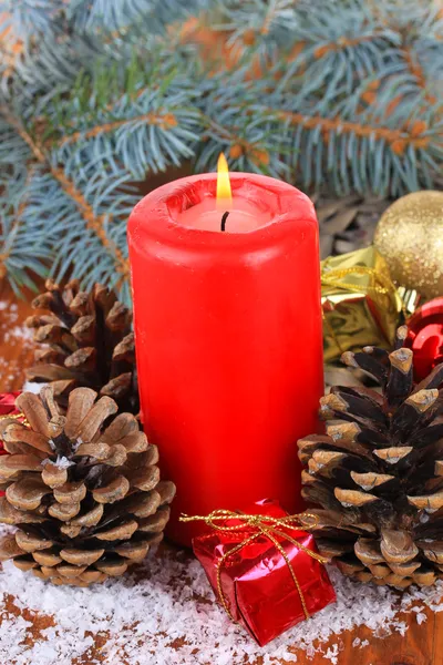 Boże Narodzenie dekoracje z bliska szyszki sosny — Zdjęcie stockowe