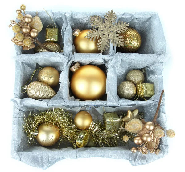 Jul leksaker i trälåda isolerad på vit — Stockfoto