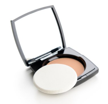 yüz pudrası üzerinde beyaz izole