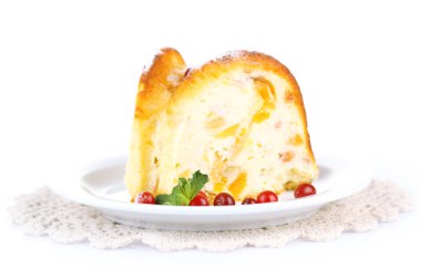 çilek, beyaz izole ile lezzetli ev yapımı pasta dilimi