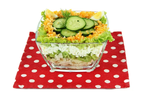 Heerlijke salade met eieren, kool en komkommers, geïsoleerd op wit — Stockfoto