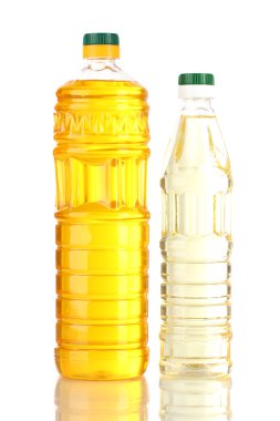 farklı türleri üzerinde beyaz izole petrol