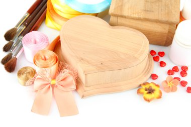 el yapımı ahşap kutular ve dekorasyonu için sanat malzemeleri