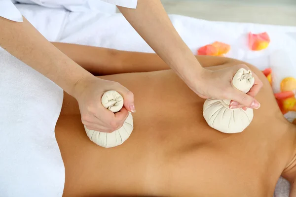 Back massage — Stock Photo, Image