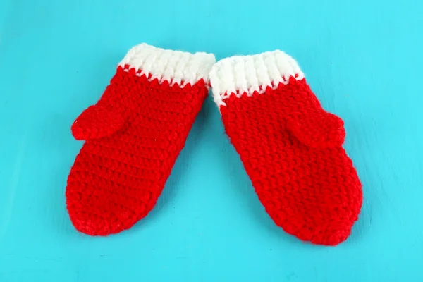 Red winter mittens — Stock Photo, Image