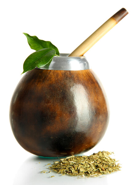 Калабаш и бомбилла с мате йерба изолированы на белом
