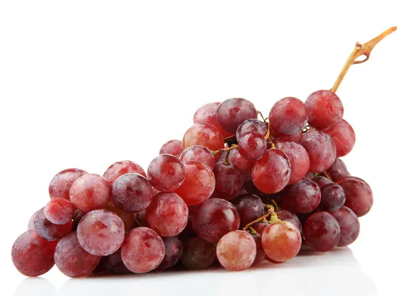 Спелые сладкий виноград изолирован на whit — стоковое фото