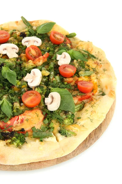 Pizza vegetariana saborosa, isolada em branco — Fotografia de Stock