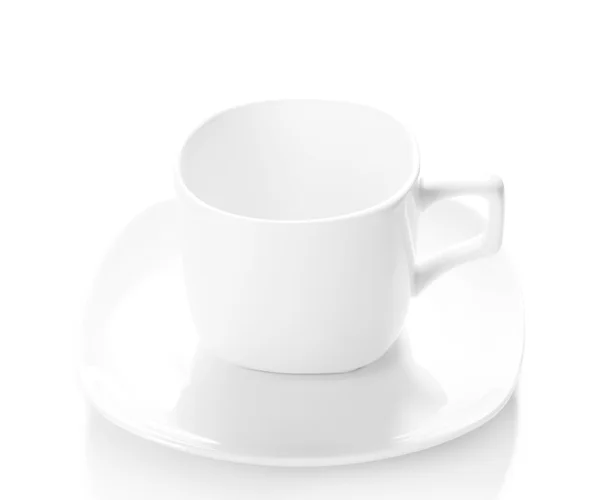 Weiße Tasse isoliert auf weiß — Stockfoto