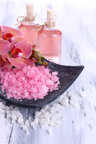 Spa-behandelingen op een houten achtergrond kleur — Stockfoto