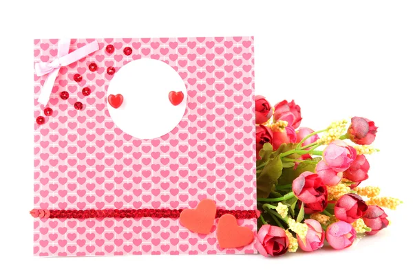 아름 다운 손으로 만든 포스트 카드와 꽃, 흰색 절연 — 스톡 사진