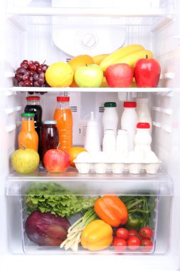 buzdolabı kadar dolu