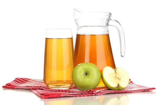 Full glass and jug of apple juice and apples isolted on white — Stock Photo, Image