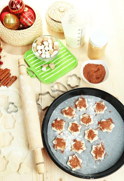 新年のクッキーのクローズ アップを作るプロセス — ストック写真
