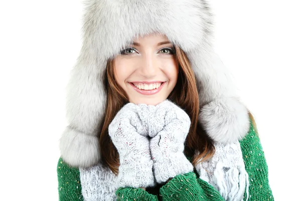 Menina sorridente bonita em chapéu isolado no branco — Fotografia de Stock