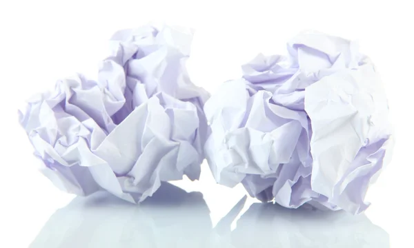 Buruşuk kağıt topları üzerinde beyaz izole — Stok fotoğraf