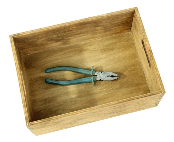 Инструмент в деревянной коробке, изолированный на белом — стоковое фото