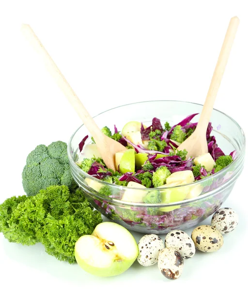 Fresh vegetable salad in bowl isolated on white — Stock Photo, Image