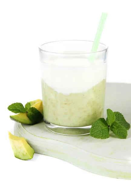 Smoothie de abacate fresco isolado em branco — Fotografia de Stock