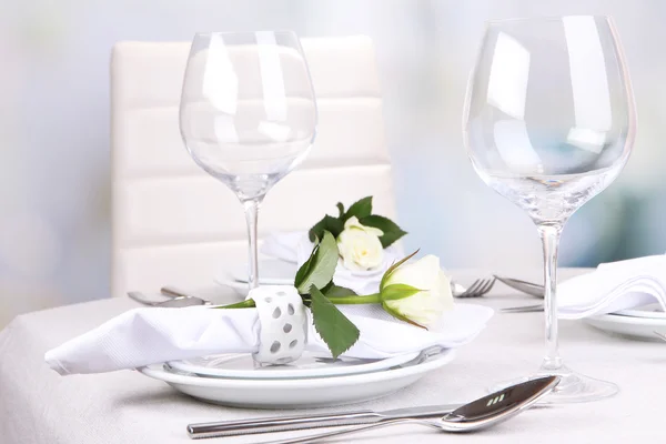 Table arrangement in restaurant — Stock Photo, Image