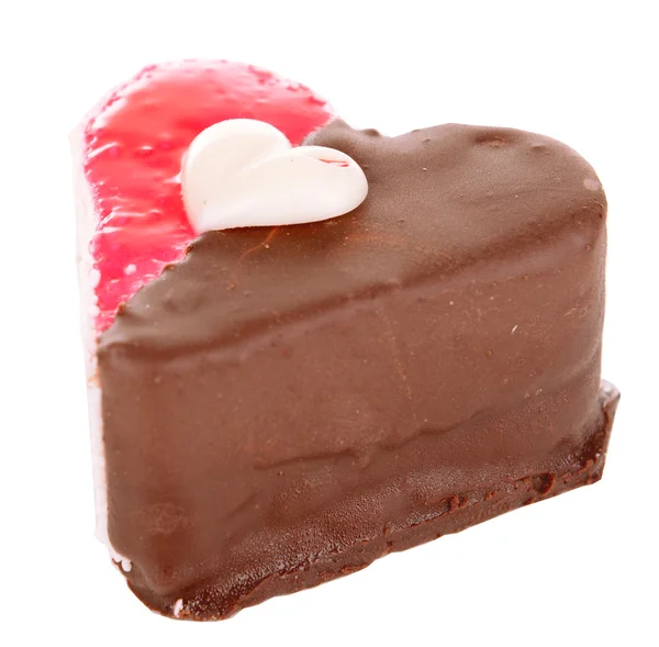 Süßer Kuchen mit Schokolade isoliert auf weiß — Stockfoto