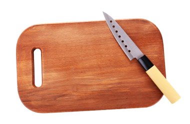 mutfak bıçağı ve üzerinde beyaz izole, ahşap kesme tahtası