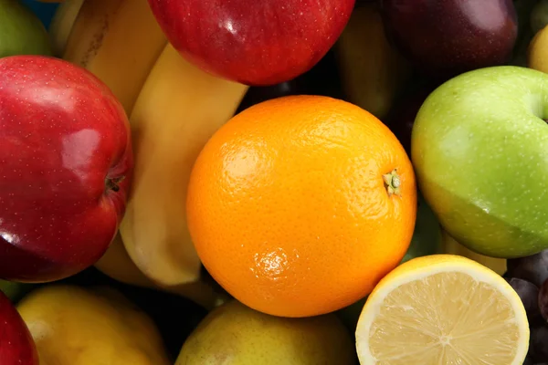 Složení různých druhů ovoce zblízka — Stock fotografie