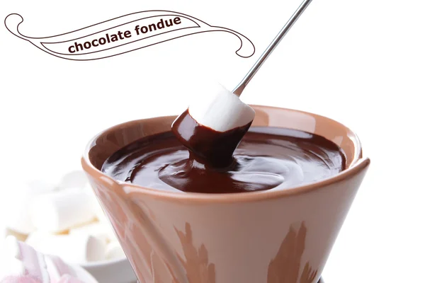 Fondue au chocolat aux bonbons à la guimauve, isolée sur fond blanc — Photo