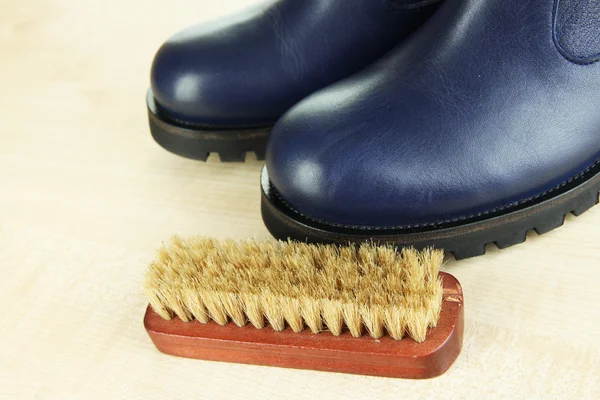 Shoe polishing close up — Stock Photo, Image