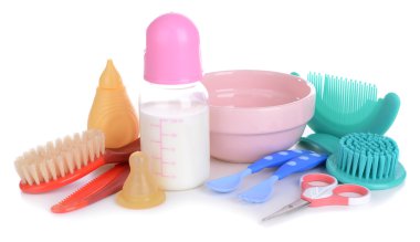 Bebek malzemeleri üzerine beyaz izole