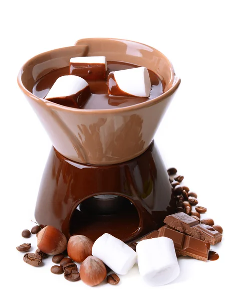 Chocolade fondue met marshmallow snoepjes, geïsoleerd op wit — Stockfoto