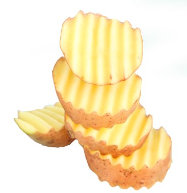 dilimlenmiş patates, üzerine beyaz izole