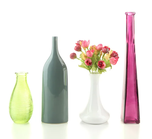 Différents vases décoratifs isolés sur blanc — Photo