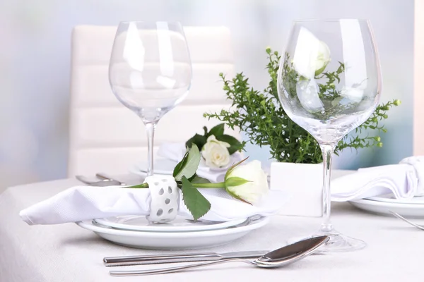 Table arrangement in restaurant — Stock Photo, Image